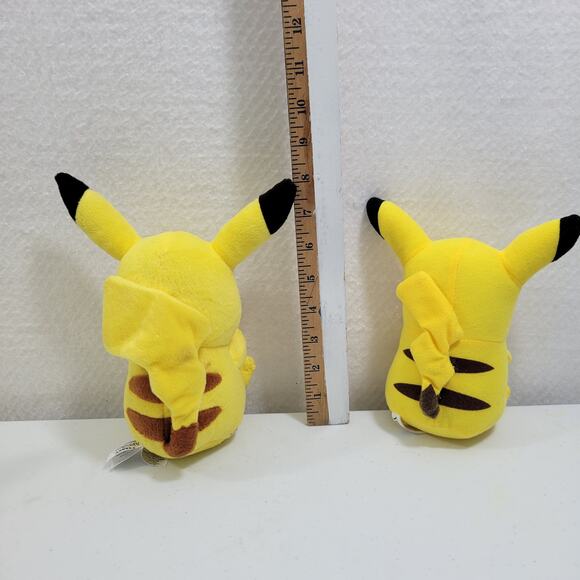 Pokemon Pikachu Lot of 2 Plush Black Tip Ears Size 9" & 7"  6224-3PL6 - Picture 3 of 4